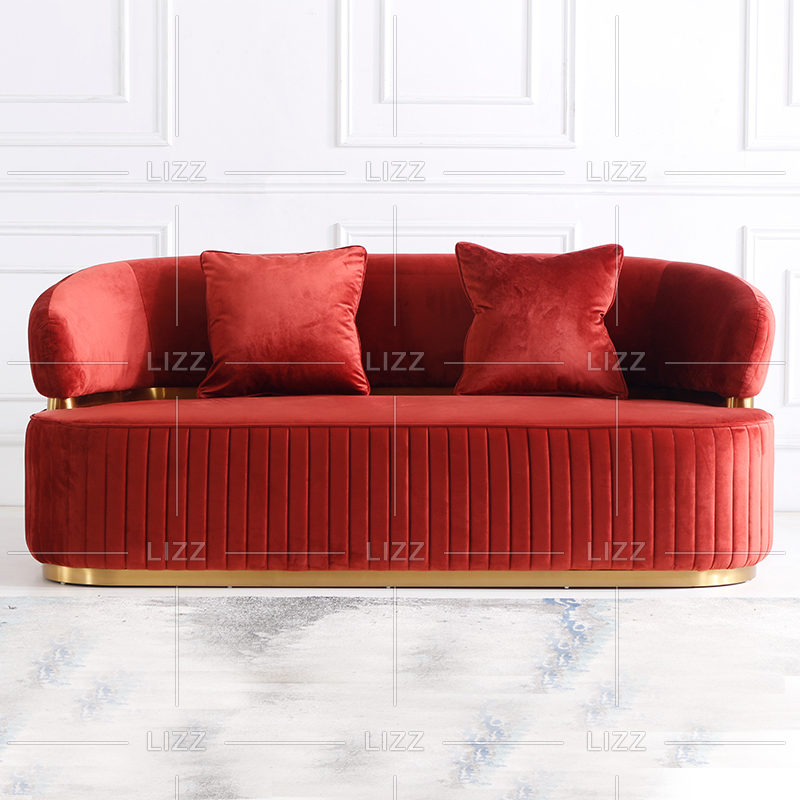 Sofá de sala de estar pequeño tradicional rojo claro