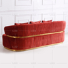 Sofá de sala de estar pequeño tradicional rojo claro